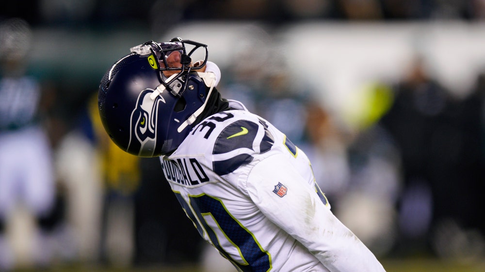 Wilson leads Seahawks past Eagles 17-9