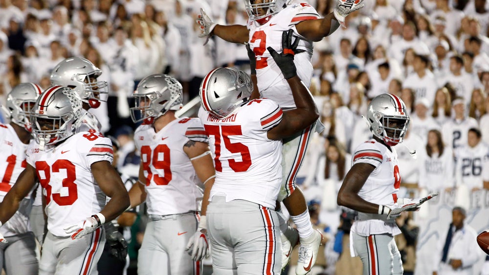 AP Top 25: Ohio State up to 3, Notre Dame at 6; 5 new teams