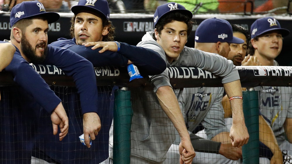 Yelich watches helplessly as Brewers fall short again