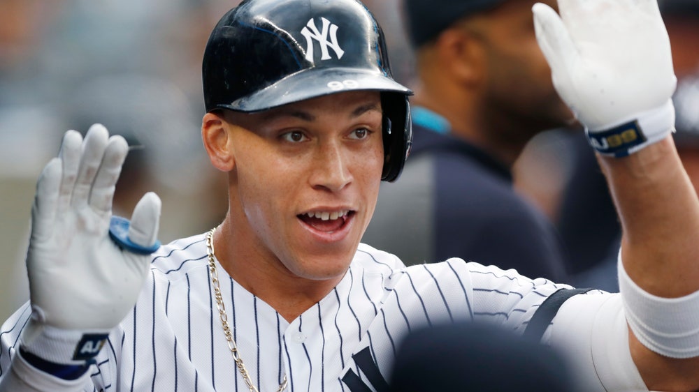 Yanks open with 2 HR, set MLB mark in 4-3 win over Blue Jays