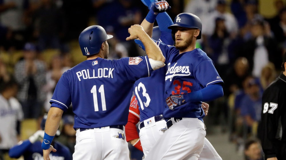 Ends of eras: Dodgers, D-backs open year sans Kershaw, Goldy