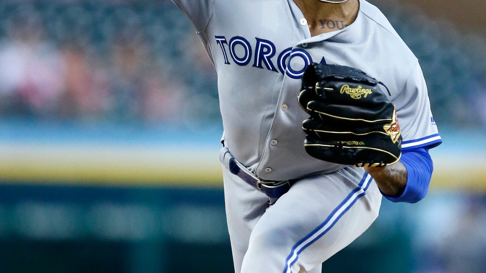 'Superstitious' Jansen shaves in dugout, hits 2-run single