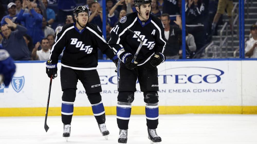 Tampa Bay Lightning Continue Homestand Against Hurricanes