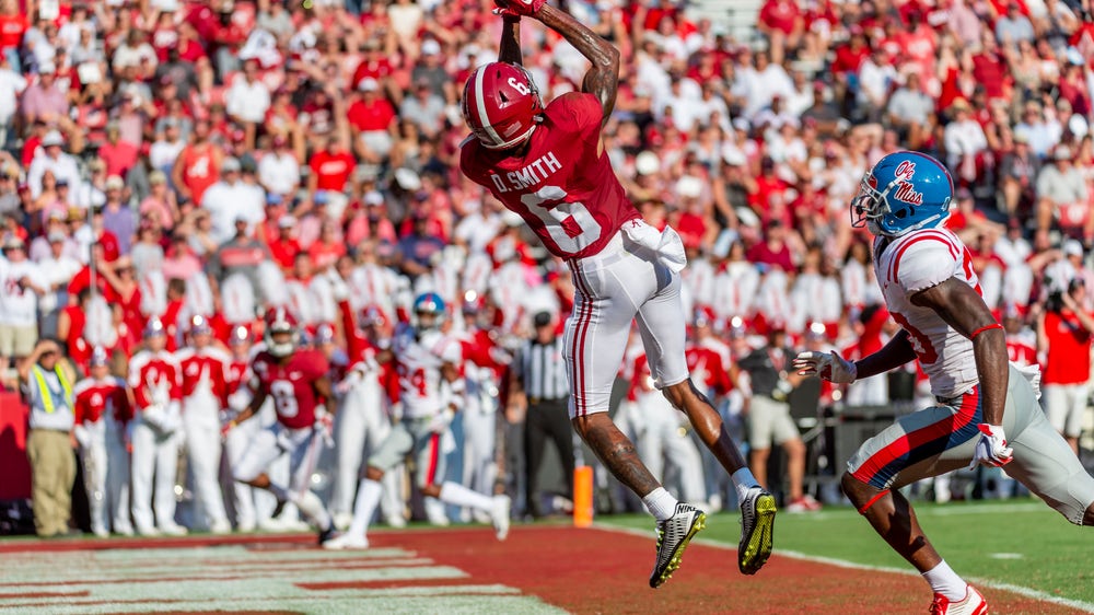 Tua, Smith lead No. 2 Alabama to 59-31 rout of Mississippi