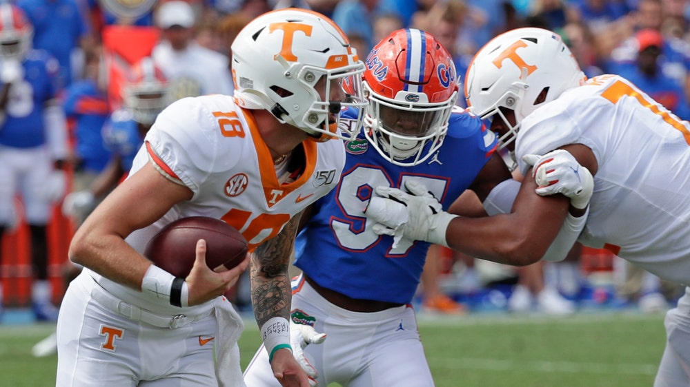 Vols QB Maurer gets 1st career start against No. 3 Georgia