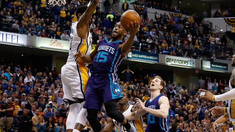 Walker's game-winner gets Hornets back on track in Indy