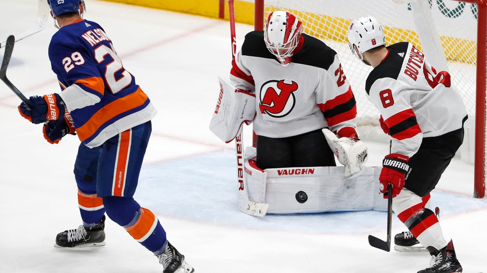Hischier, Blackwood lead Devils to 2-1 win over Islanders