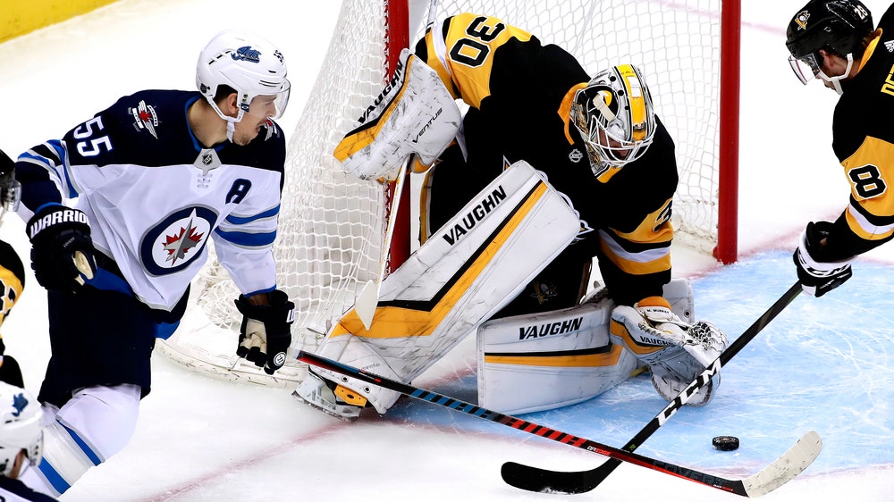 Penguins top Jets 4-0 to run winning streak to 8