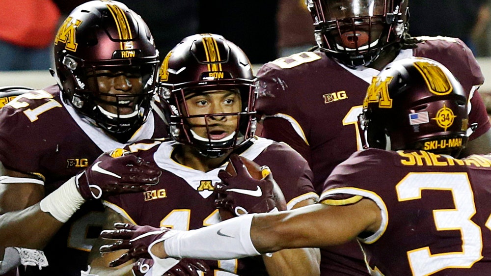 Winning with Winfield: Minnesota safety plays up to his name