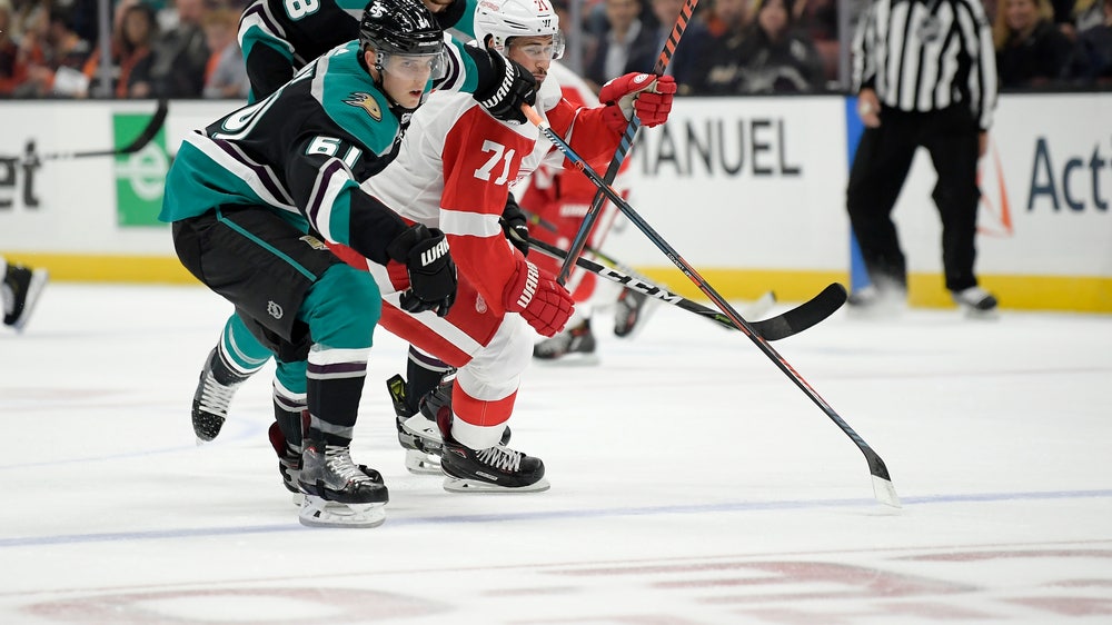 Terry, Gibson lead Ducks past Wings 3-2 in home opener