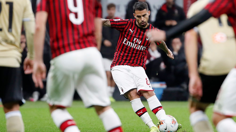 Suso's goal lifts AC Milan to 1st win under Pioli
