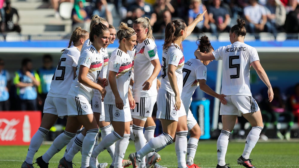 Germany tops Nigeria, reaches Women's World Cup quarters