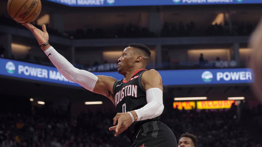 Rockets survive sloppy fourth quarter, beat Kings 113-104