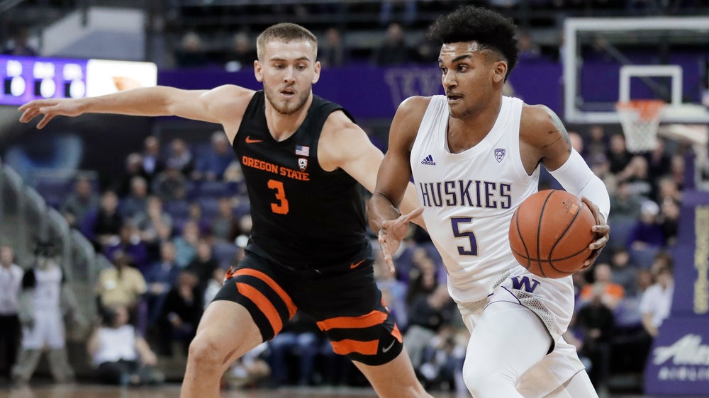 Elleby nets 25, Washington State shocks No. 8 Oregon 72-61