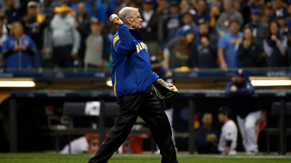 Former commish Selig: Baseball determined to cut game times