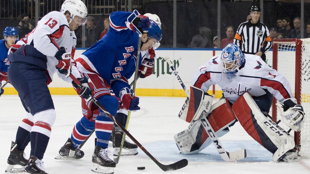 Connolly scores in 3rd, Capitals beat Rangers 5-3