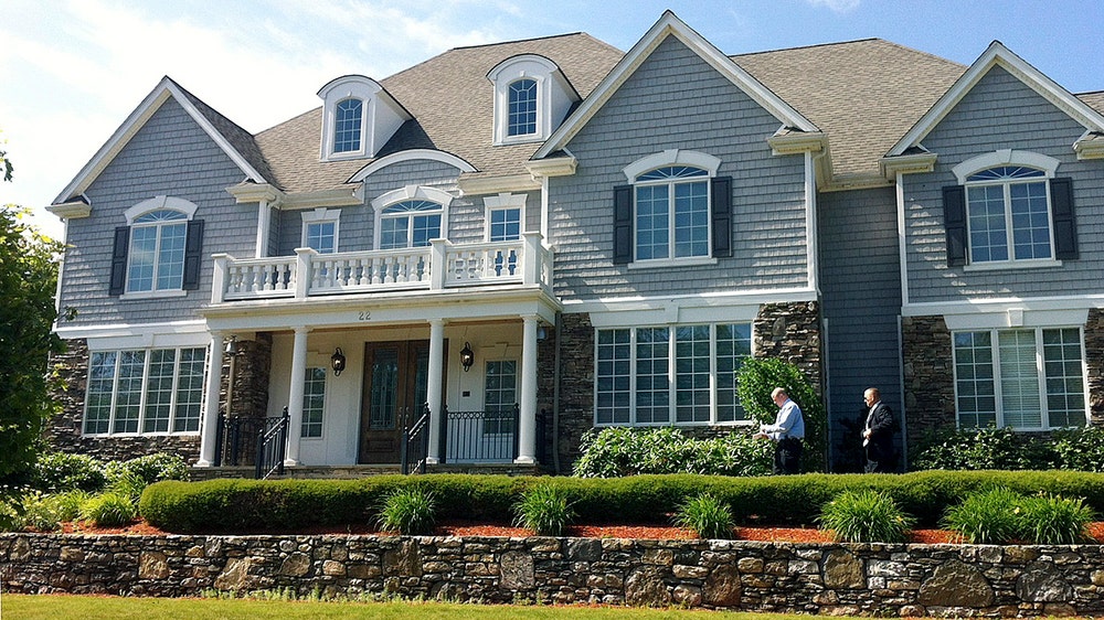 Aaron Hernandez’s former home for sale of $1.6M