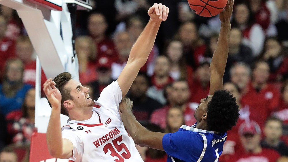 Wisconsin defeats Eastern Illinois, honors Moore family