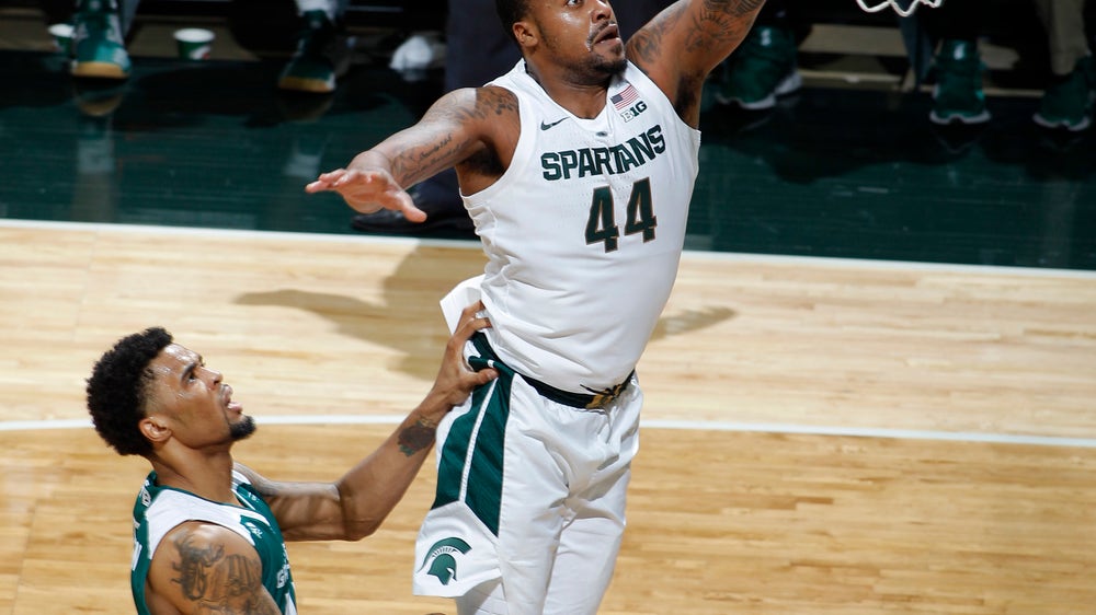 Nick Ward helps No. 9 Michigan State rout Green Bay