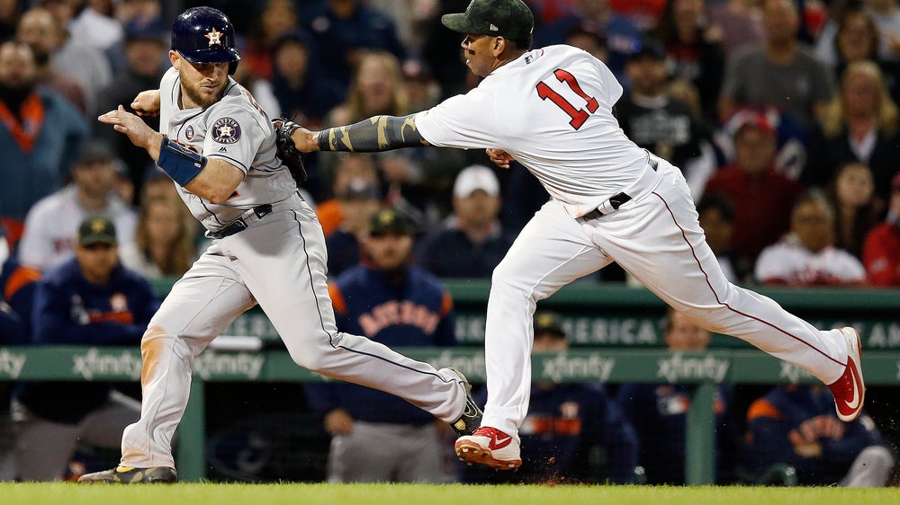 Astros start fast; beat Red Sox 7-3 for 10th straight win
