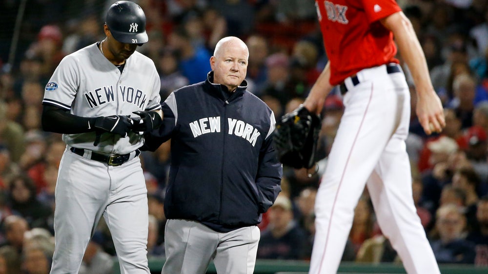 Injured Yankees CF Hicks available for Game 2