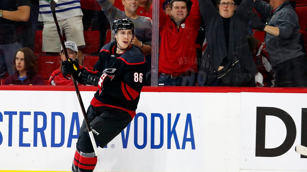 Hurricanes beat Capitals 2-1 in Game 4 to even series