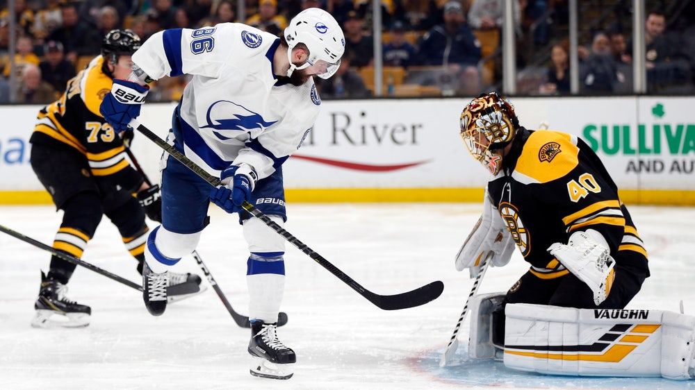 Lightning beat Bruins 6-3, tie NHL record with 62nd win