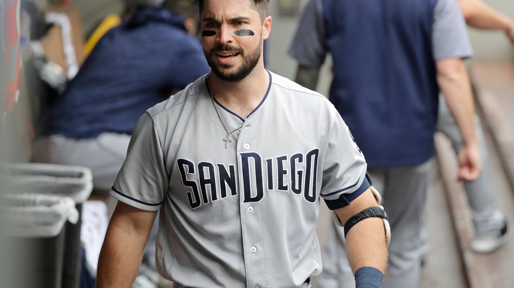 Hedges, Renfroe homer, Padres top free-falling Mariners 5-4