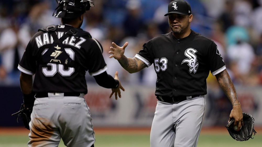 Moncada’s double in 10th lifts White Sox over Rays 3-2