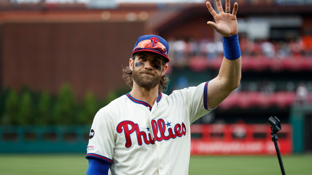 Harper, Phillies finish 81-81 with 4-3 loss to Marlins