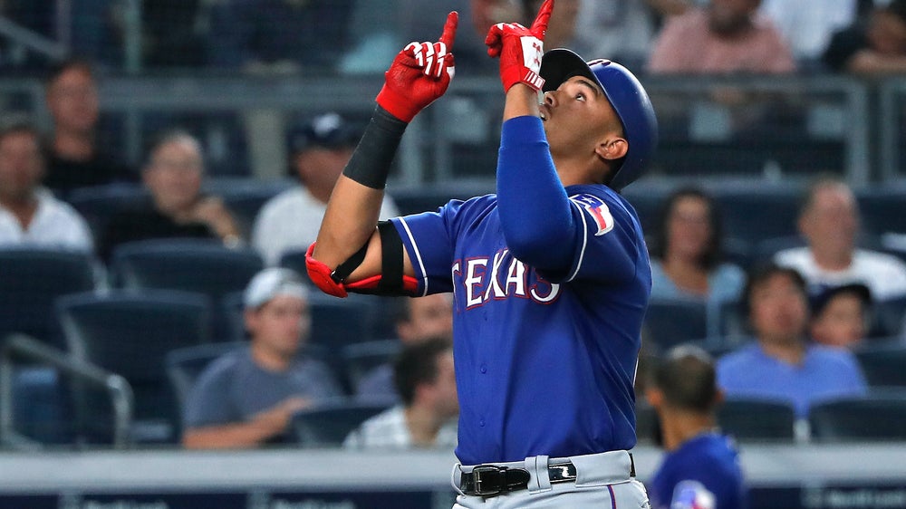 Guzman 1st rookie to hit 3 HRs in game vs Yanks, Texas wins