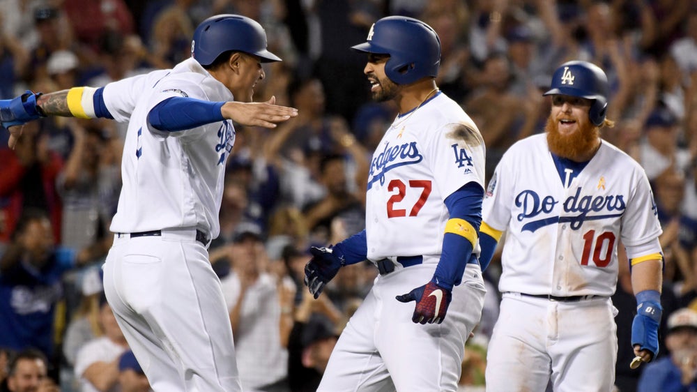 Dodgers beat D’Backs 3-2 on HR, tie Arizona atop NL West