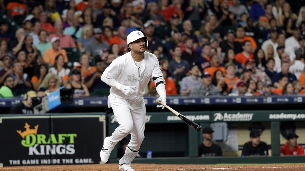 Greinke wins again as Astros get 5-4 victory over Angels