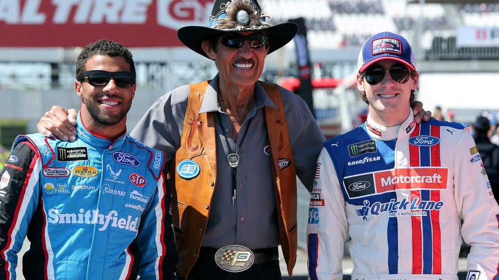 NASCAR drivers, teams take to social media before Pocono race