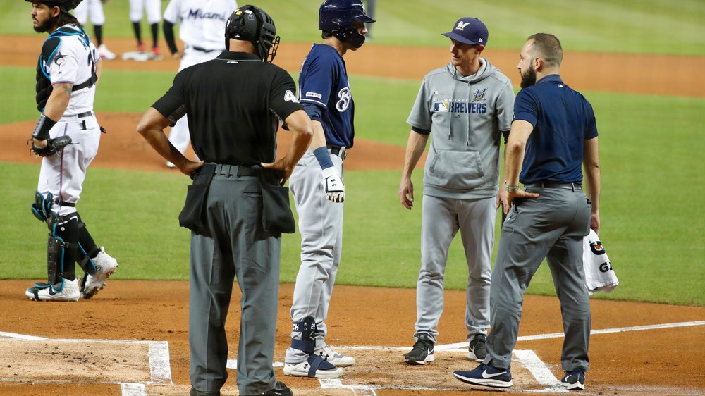 Brewers' Yelich won't need surgery, likely done for season