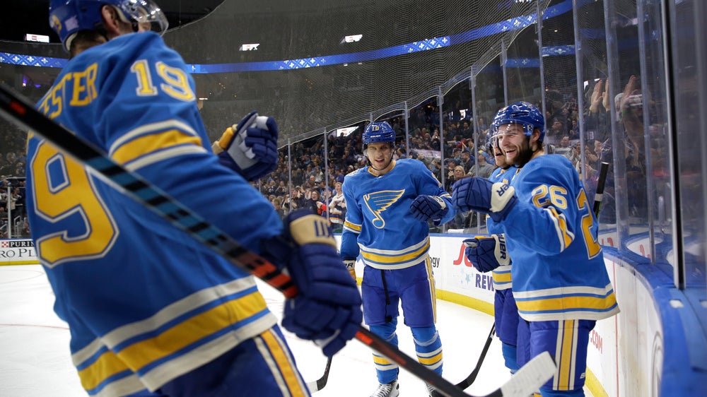 Faulk, Walker score as Blues beat Penguins 5-2