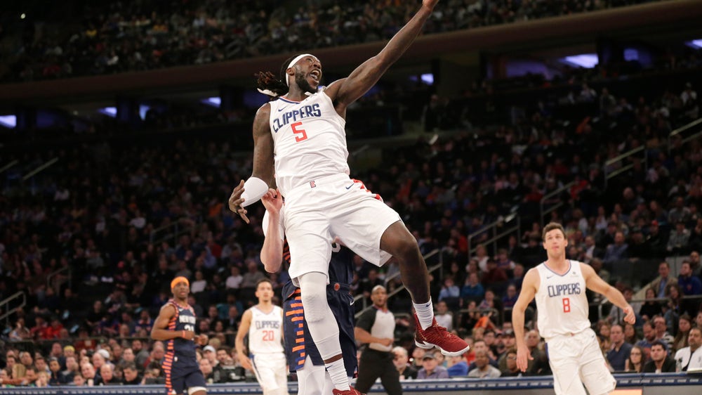 Clippers win fifth straight, beat Knicks 124-113