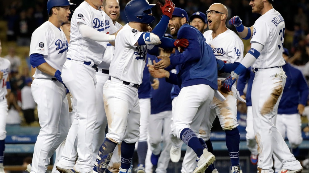 Dodgers rally for 4 in 9th off Díaz to defeat Mets 9-8