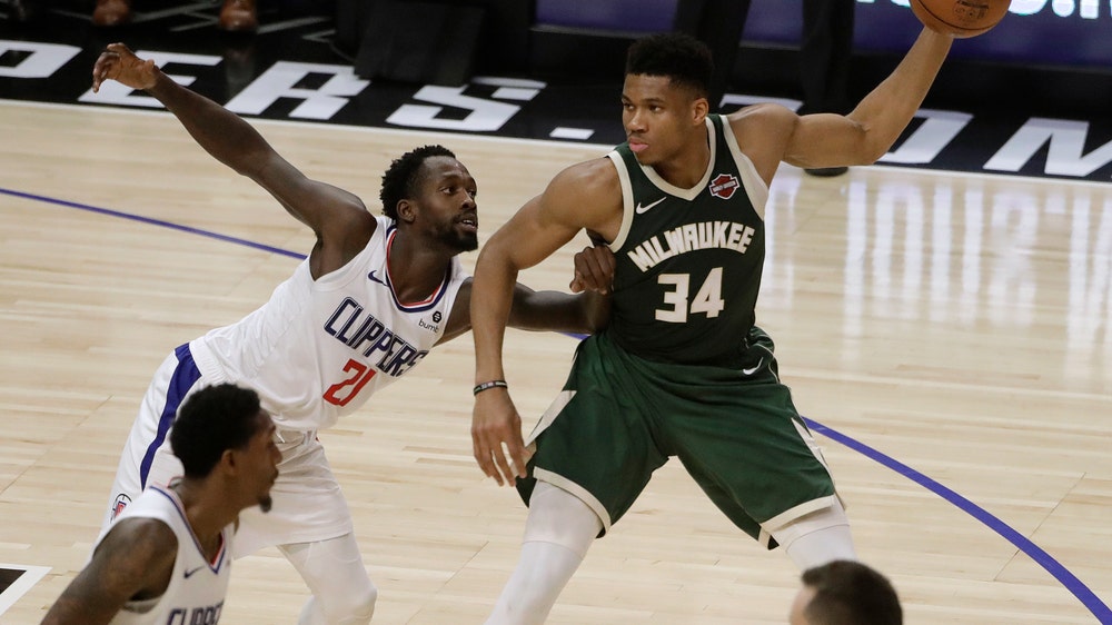 Bucks hold off Clippers 129-124 for 4th win in a row