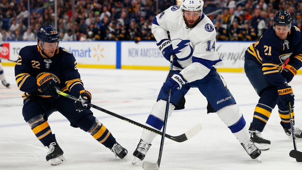 Killorn, Johnson lead Lightning in 6-4 win over Sabres