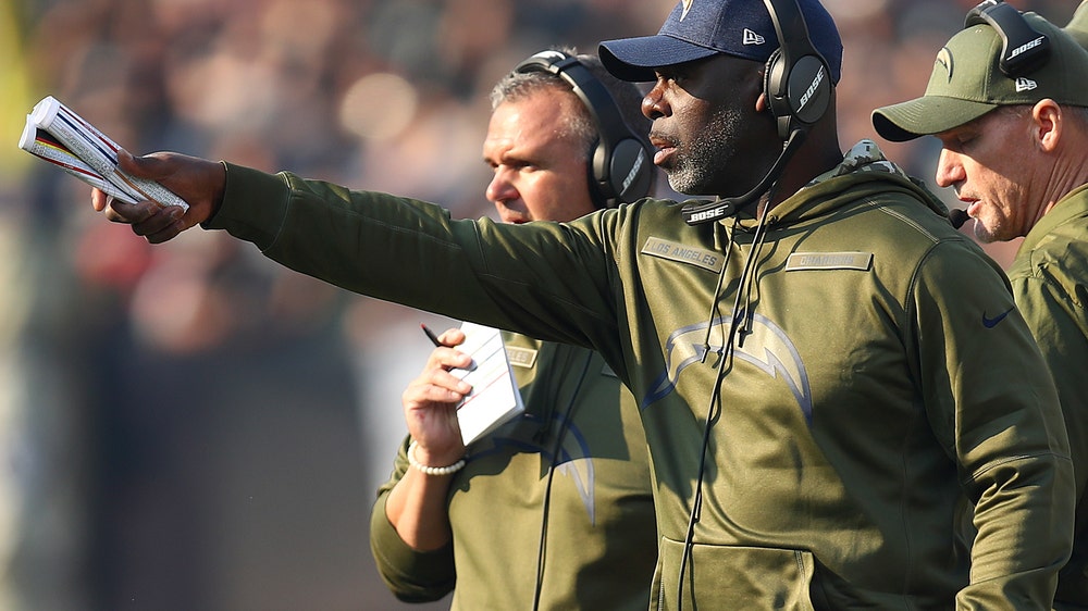 Chargers LB Denzel Perryman out for season with knee injury