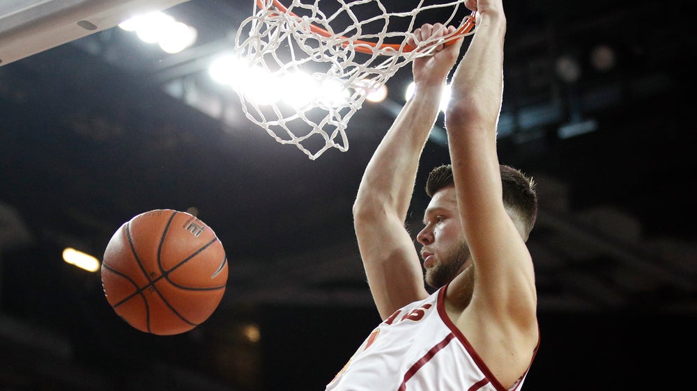 Rakocevic, USC dominate Arizona for 80-57 victory