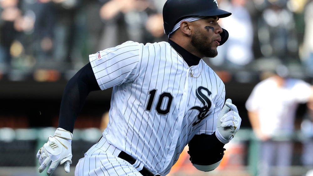 Moncada, White Sox win home opener, beat messy Mariners
