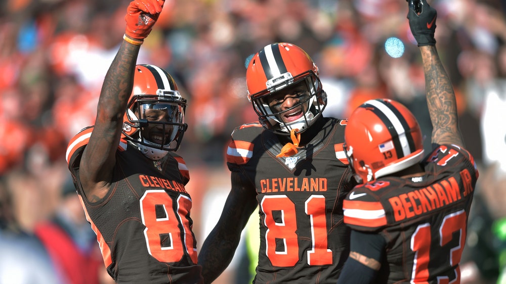 Browns rout Dolphins 41-24 in first game since Garrett mess