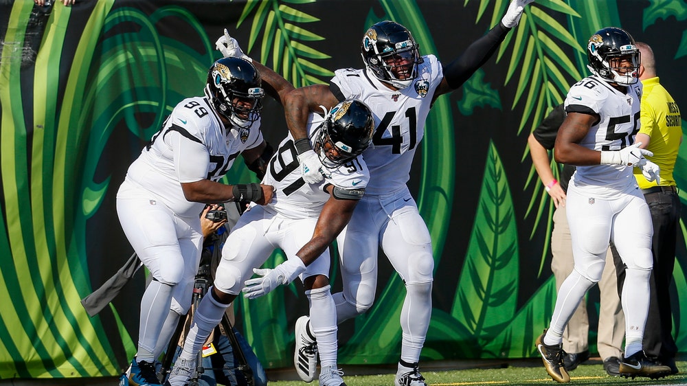 Minshew, defense lead Jaguars over winless Bengals 27-17