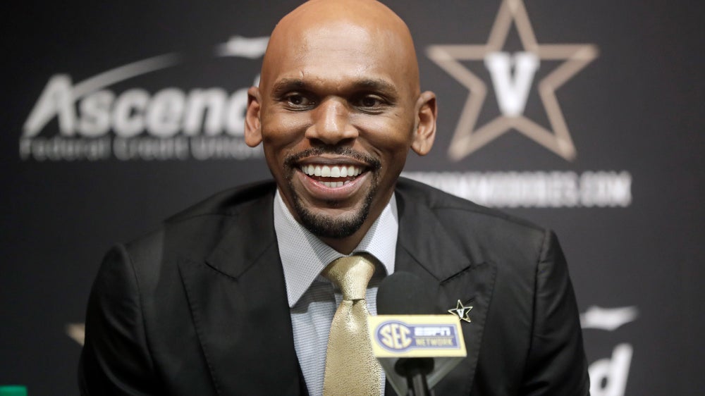 Stackhouse says relationship, opportunity drew him to Vandy