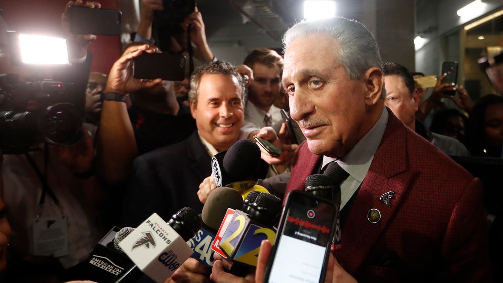 Falcons owner Blank closer to making decision on Quinn