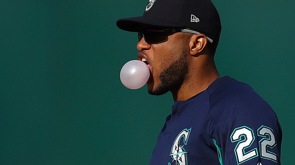 Mariners’ Cano returns from drug suspension, now playing 1B