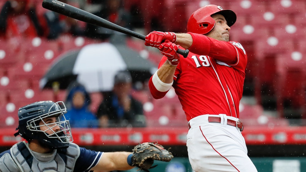 Votto hits slam, Reds get rain-shortened 7-2 win over Padres