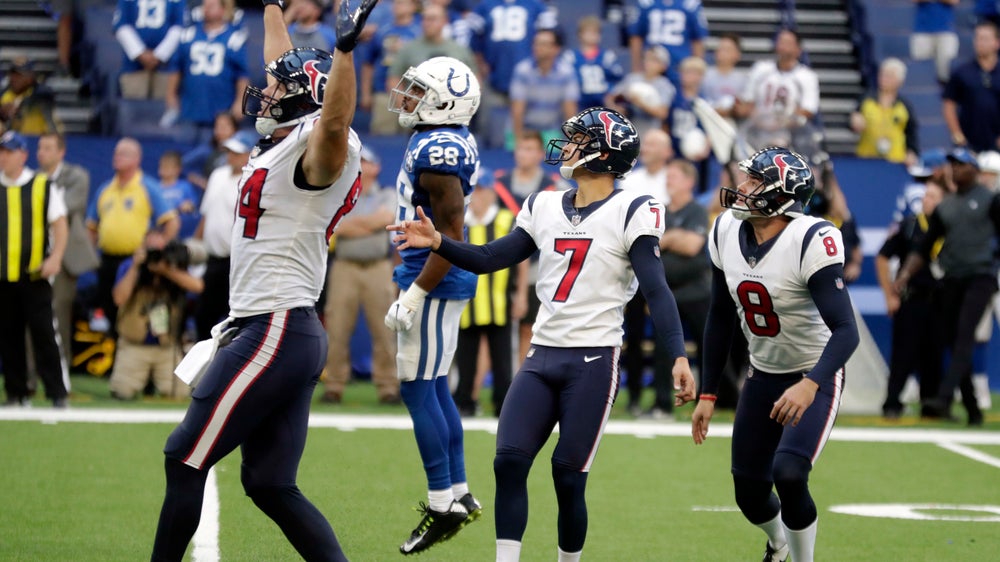 Texans celebrate after snapping 9-game losing streak